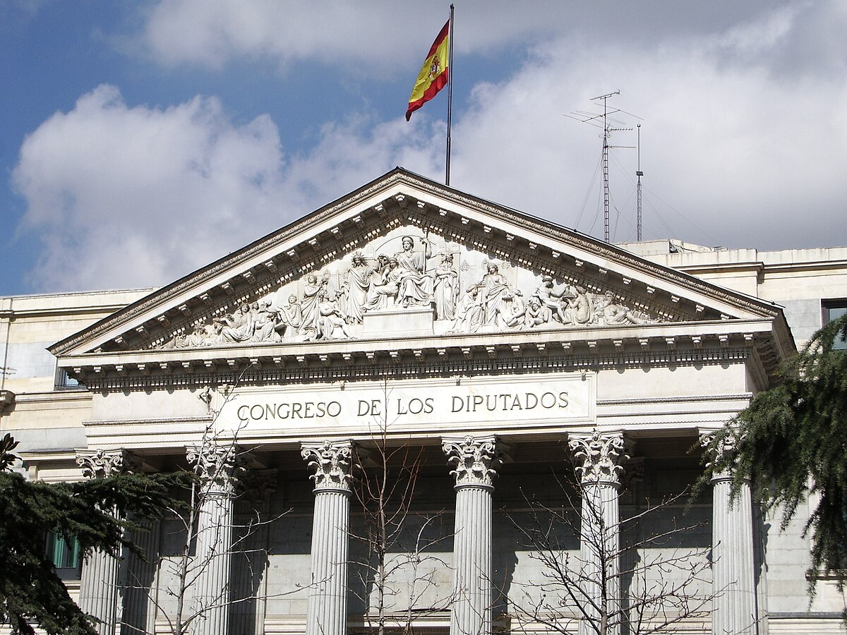 Fachada principal del Congreso de los Diputados, en Madrid